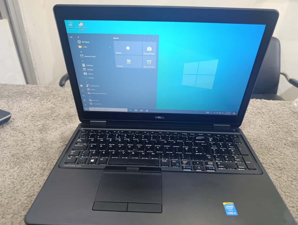 Dell Latitude E5550 backlit keyboard close-up