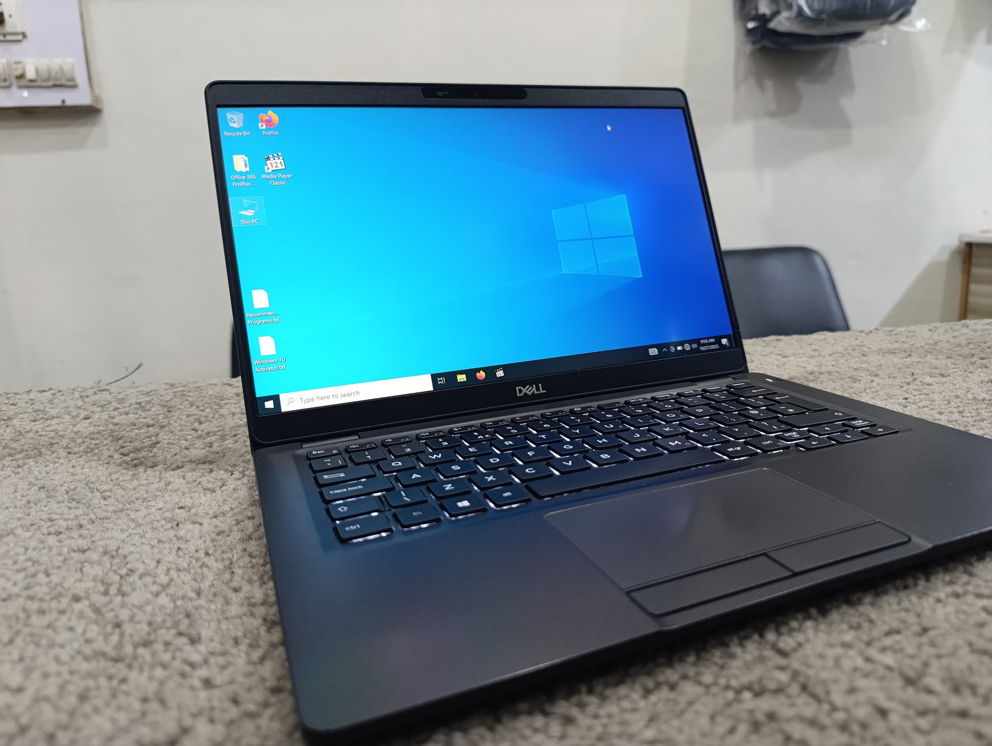 Dell Latitude 5300 | i5 8th Gen | 8GB RAM | 128GB SSD | 14” FHD Display | Backlit Keyboard | Fingerprint | Excellent Condition