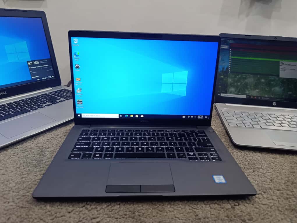 Dell 7400 laptop slim ultrabook design