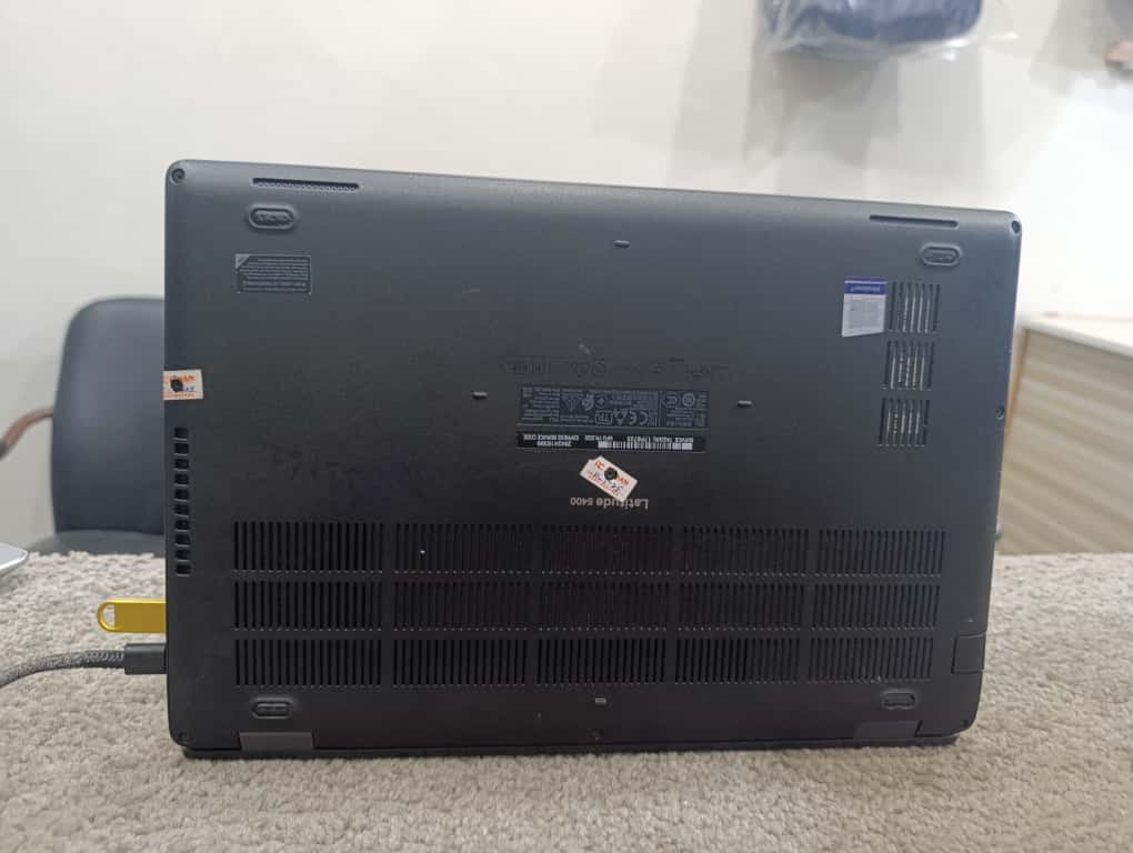 Dell Latitude 5400 premium metal chassis
