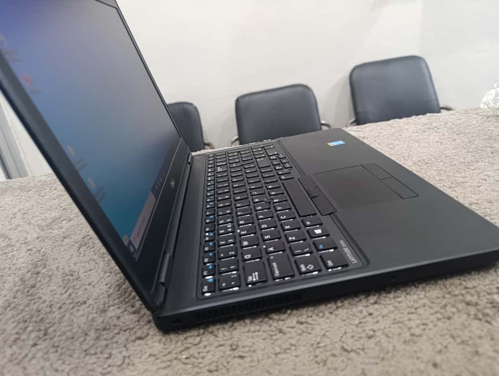 Dell Latitude E5550 i5 5th Gen laptop side view