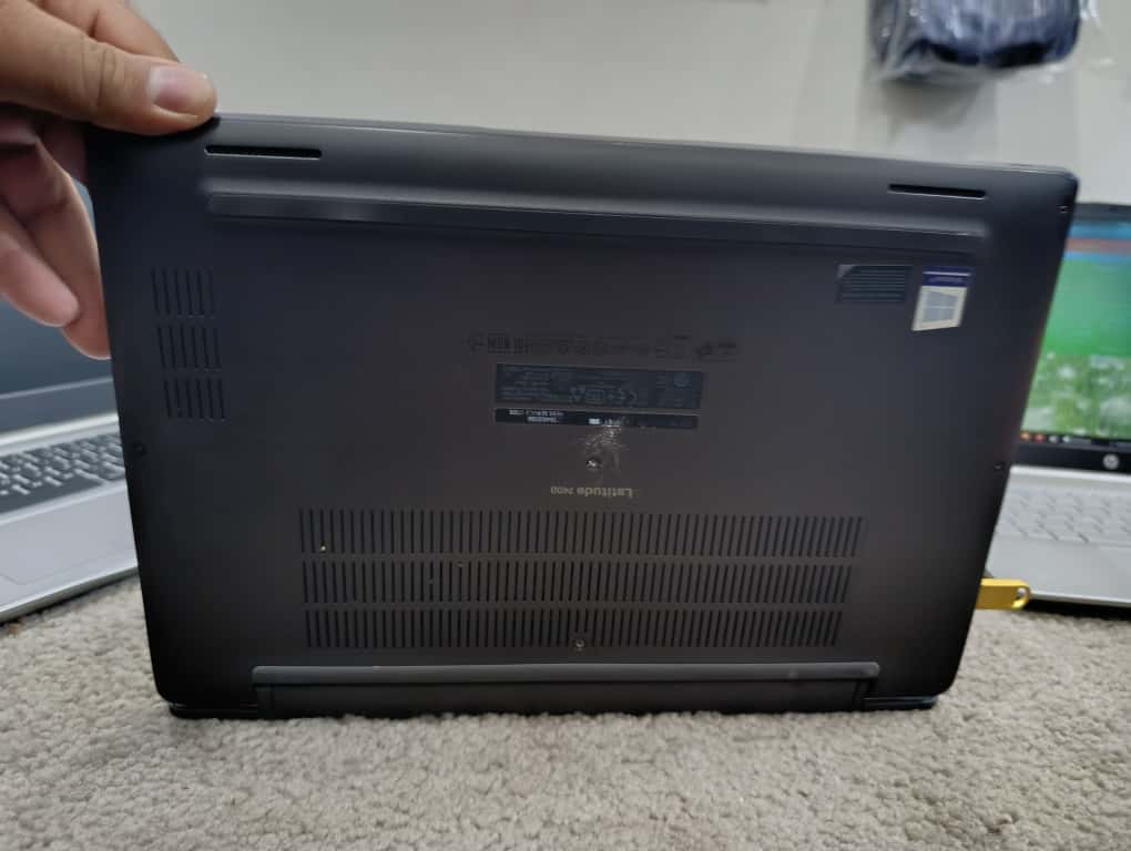 Dell slim laptop silver finish BACKSIDE