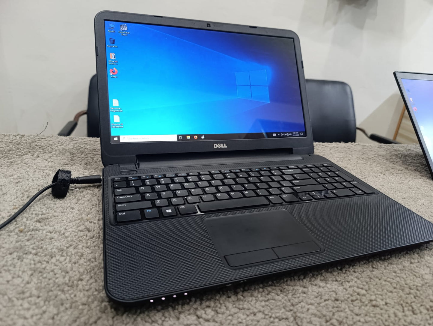 Dell Inspiron 3537 | Core i5 4th Gen | 8GB RAM | 500GB HDD | 15.6” Display | Imported | Excellent Condition | Pakistan