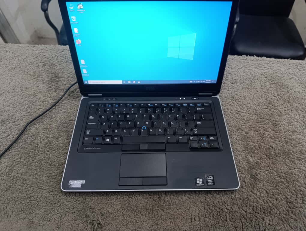 Dell Latitude 7440 | Core i7 4th Gen | 8GB RAM | 256GB SSD | 14” Display | Silver Ultrabook | Excellent Condition