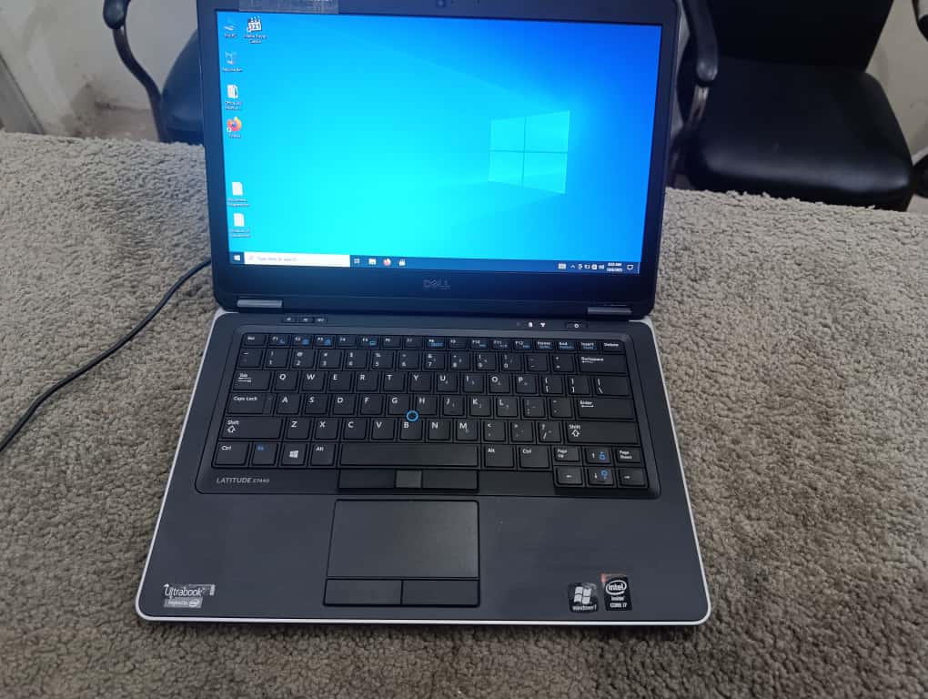 Dell Latitude 7440 | Core i7 4th Gen | 8GB RAM | 256GB SSD | 14” Display | Silver Ultrabook | Excellent Condition
