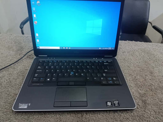 Dell Latitude 7440 | Core i7 4th Gen | 8GB RAM | 256GB SSD | 14” Display | Silver Ultrabook | Excellent Condition