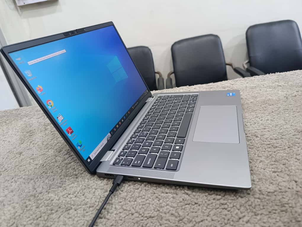 Dell Latitude 7440 | i5-1335U 13th Gen | 16GB RAM | 256GB SSD | 14” FHD Display | Silver Ultrabook | Excellent Condition