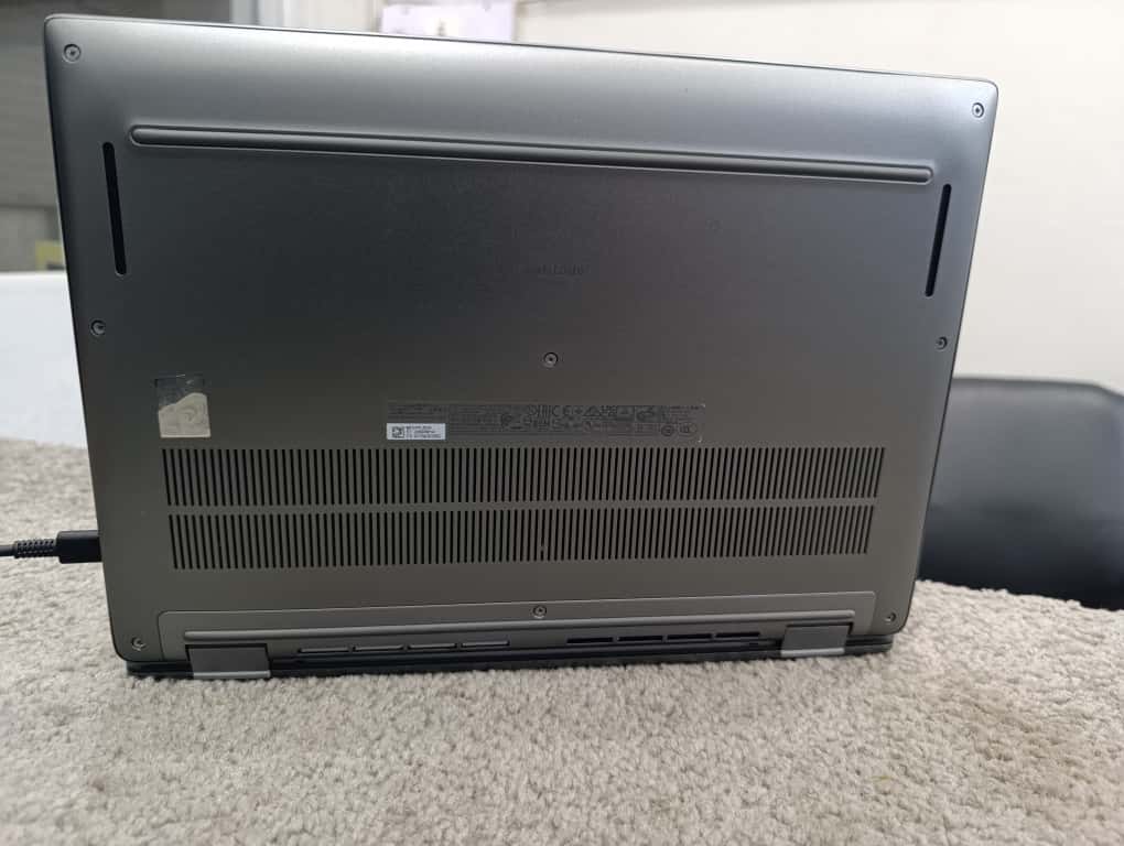 Dell Latitude 7440 | i5-1335U 13th Gen | 16GB RAM | 256GB SSD | 14” FHD Display | Silver Ultrabook | Excellent Condition